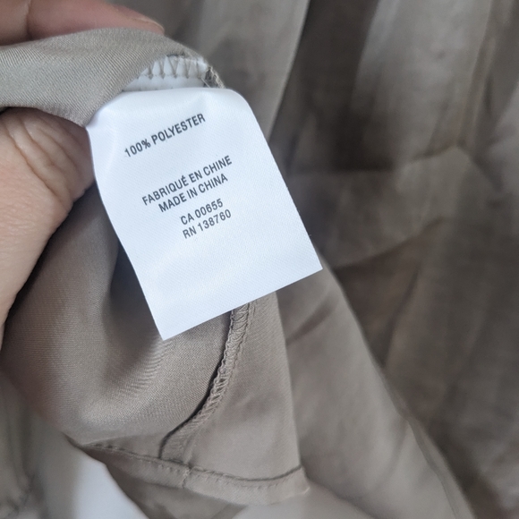 Silk feel dress shirt - Picture 3 of 4